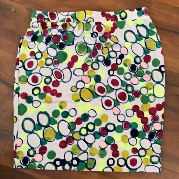 𝅺SIMPLY Vera Vera Wang Vibrant Skirt - Picture 2 of 6